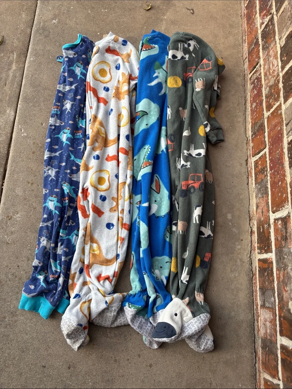 Pajamas x 4! 2T